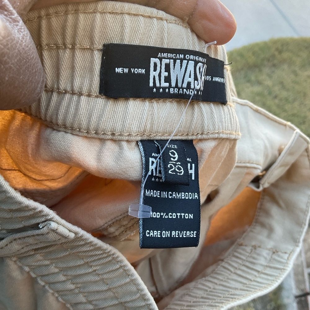 Take. 50% OFF- Rewash Women’s Shorts Beige Cargo Shorts, Size- 9/29 - Picture 7 of 7